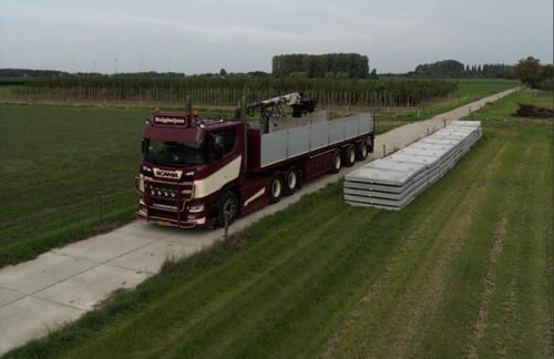 Frank Peters chauffeur